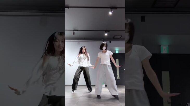 みき💜💍 と踊ってみた🎥⛓️全然踊れなくて何テイクも撮り直したむずかしー！！もっと上手くなりたいな〜💭#ilife