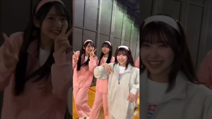 AKB48 運動会退場シーン🏃🏻‍♀️👋🏻 熱い戦いすぎて、みんな翌日筋肉痛になったとか…💪🏻 #AKB48