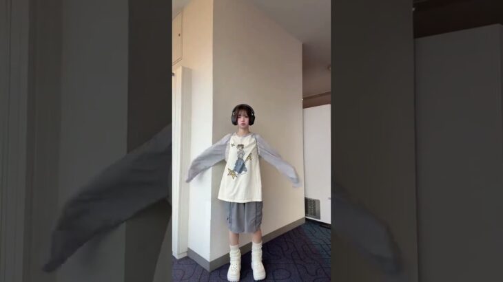 久しぶりにこういう系統着た🎧🩶
