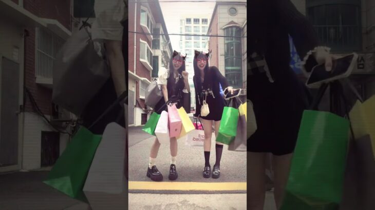 買い物のしすぎ🛍🇰🇷#idol #韓国
