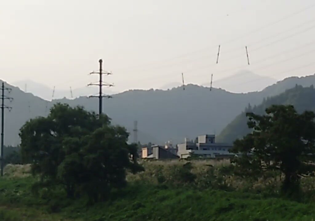 2024/09/07 6:00 湯沢町魚野川鮎釣り　晴　神弁橋上流下流　平水　16℃