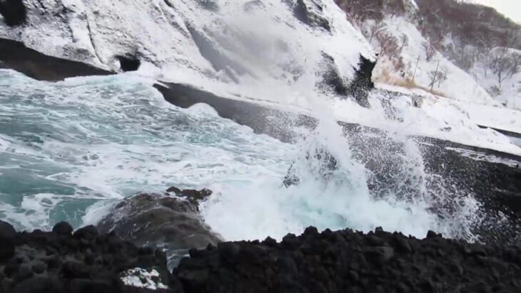 ホッケ釣り最前線!! 【暴風波浪の北海道 兜千畳敷】ミノー、ジグミノー、ジグ一通り投げて見事に全力空振り三振！！２月９日 Sun.~神恵内⇒岩内港と移動するほどに台風並みの爆風だった。