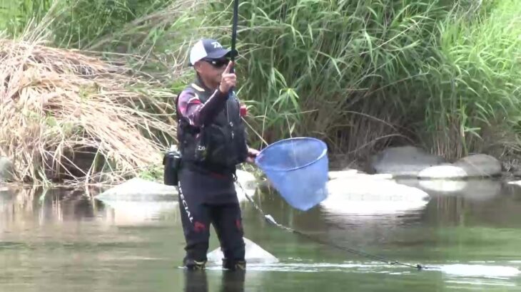 アユ釣り解禁　太公望が気仙川で久しぶりの感触楽しむ　岩手県住田町 (25/07/02 07:30)